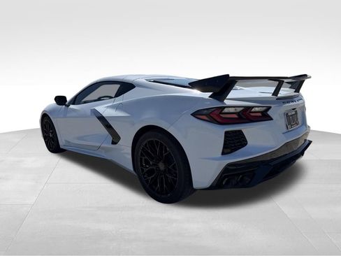 Used 2023 Chevrolet Corvette Stingray Coupe w/ 1LT image 9