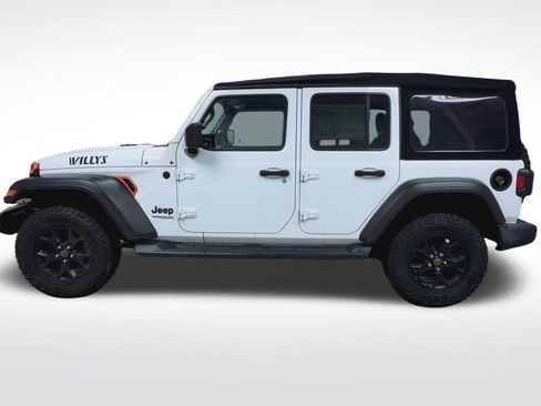 Used 2022 Jeep Wrangler Unlimited Sport image 8