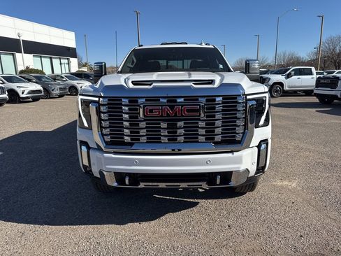 New 2026 GMC Sierra 2500 Denali w/ Denali Reserve Package image 2