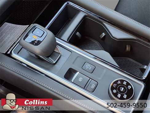 New 2025 Nissan Pathfinder SV image 21