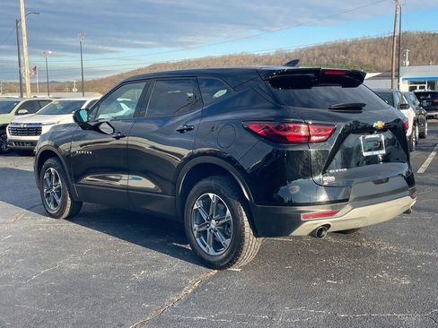 Used 2023 Chevrolet Blazer LT image 5