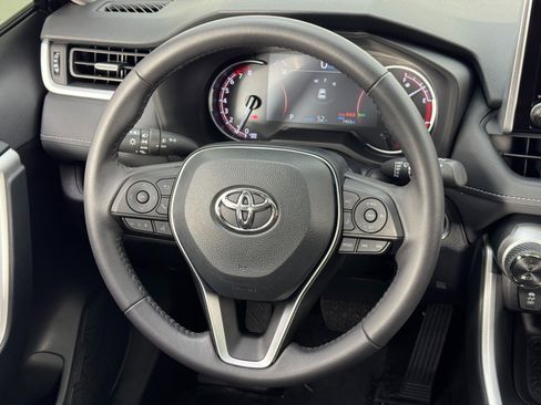 Used 2024 Toyota RAV4 XLE Premium image 19