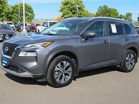 Used 2023 Nissan Rogue SV w/ SV Premium Package AWD/4WD image 4