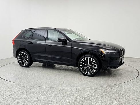 New 2026 Volvo XC60 B5 Ultra w/ Protection Package Premier AWD/4WD image 3