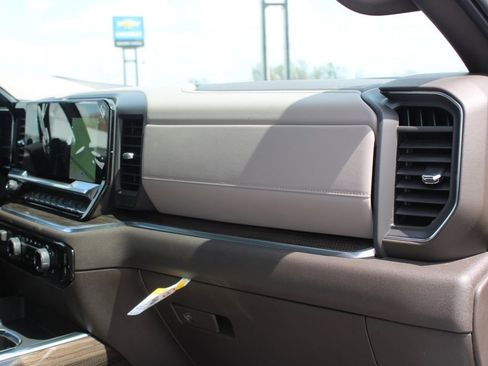 New 2026 Chevrolet Silverado 1500 LT Trail Boss w/ LT Trail Boss Premium Package AWD/4WD image 30