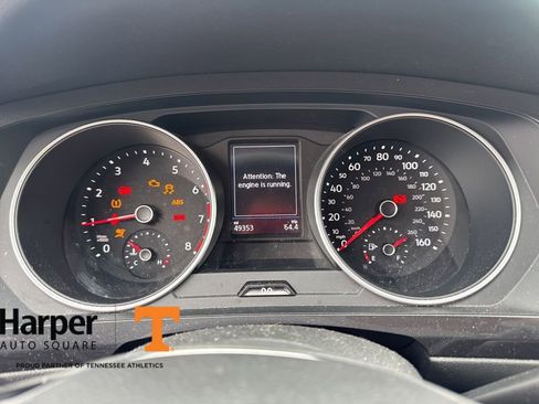 Used 2021 Volkswagen Tiguan SE w/ Panoramic Sunroof Package image 15