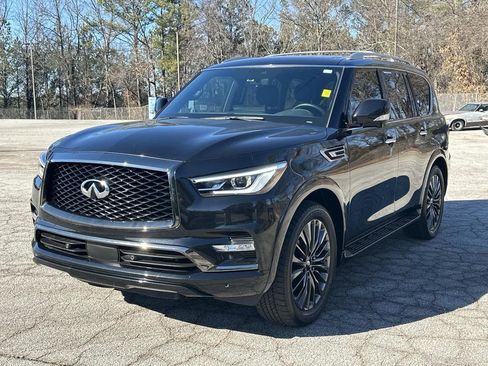 Used 2024 INFINITI QX80 Sensory image 3