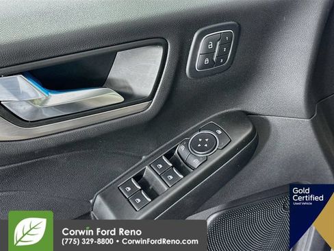 Used 2022 Ford Escape Titanium AWD/4WD image 21