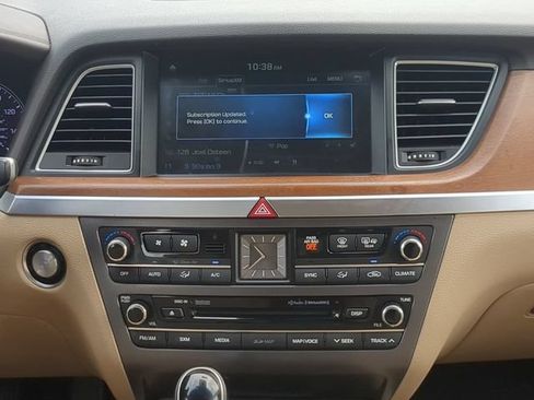Used 2017 Genesis G80 3.8 w/ Option Group 03 RWD image 16