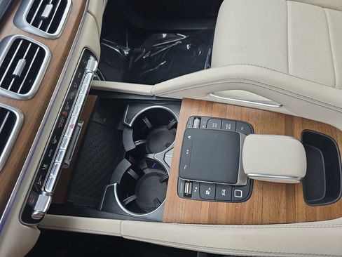 Certified 2025 Mercedes-Benz GLE 350 4MATIC image 25