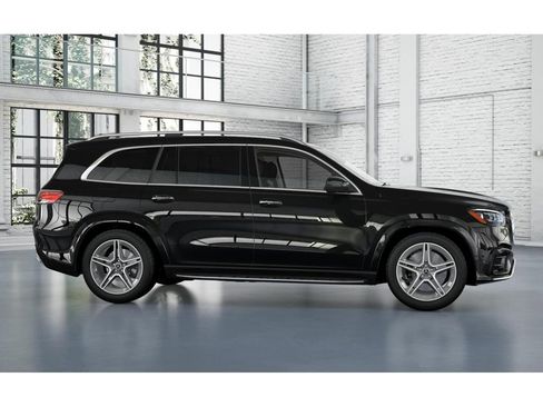 New 2026 Mercedes-Benz GLS 450 4MATIC image 15