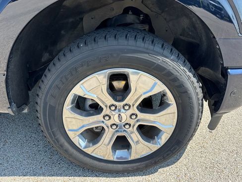Used 2021 Ford F150 Platinum w/ Equipment Group 701A High AWD/4WD image 13
