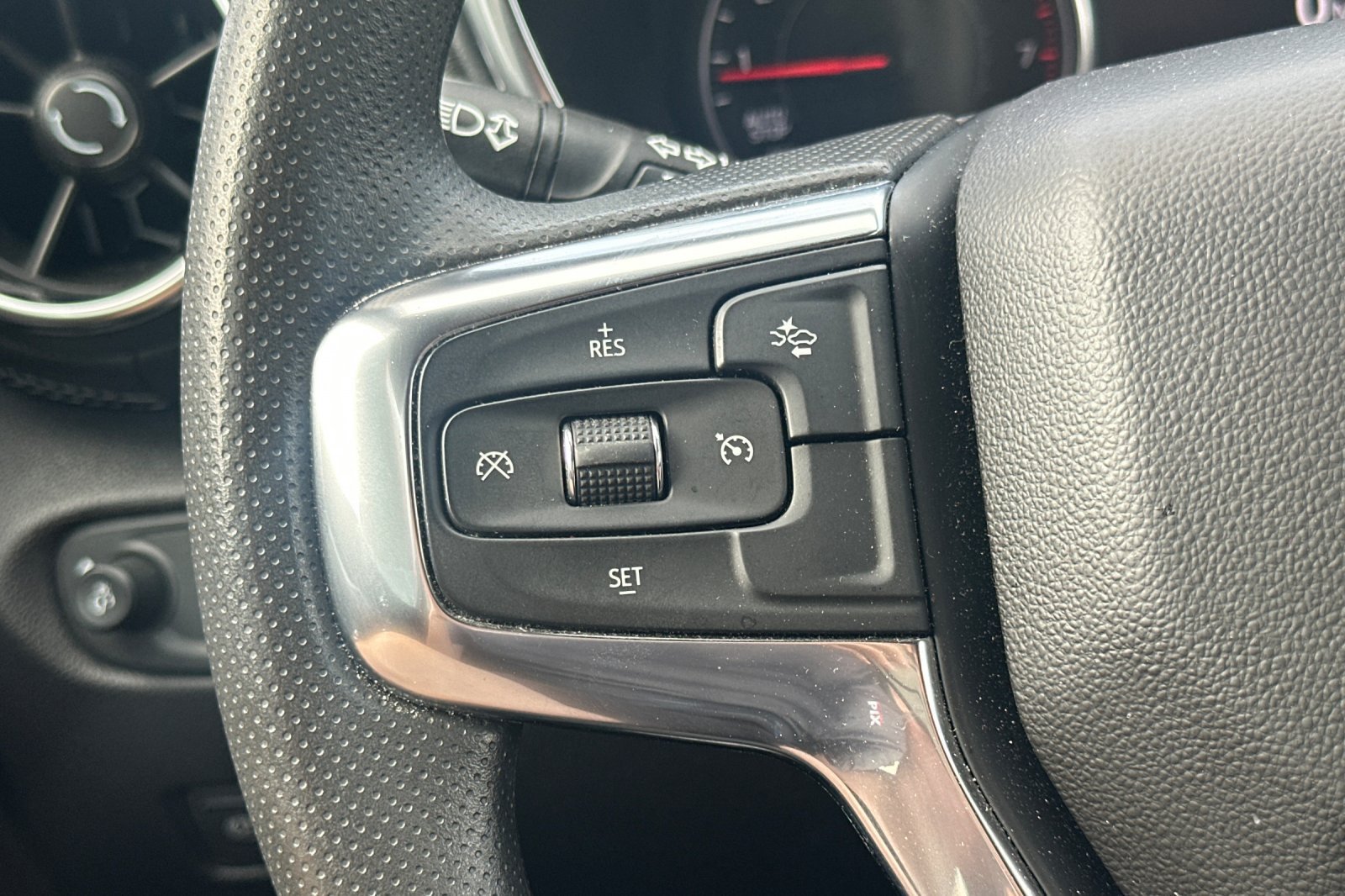 Used 2024 Chevrolet Blazer LT w/ Convenience Package FWD image 35