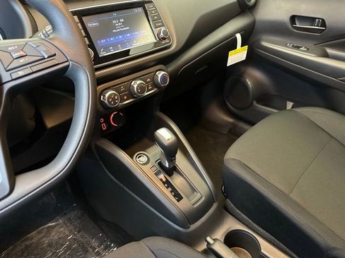 New 2025 Nissan Kicks Play S FWD image 30