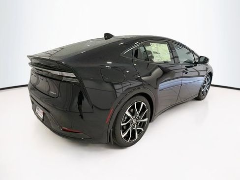 New 2026 Toyota Prius Plug-In Hybrid image 6