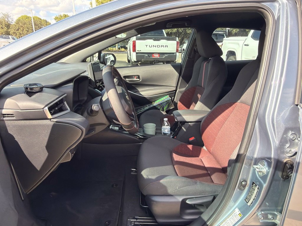 Used 2024 Toyota Corolla SE FWD image 7