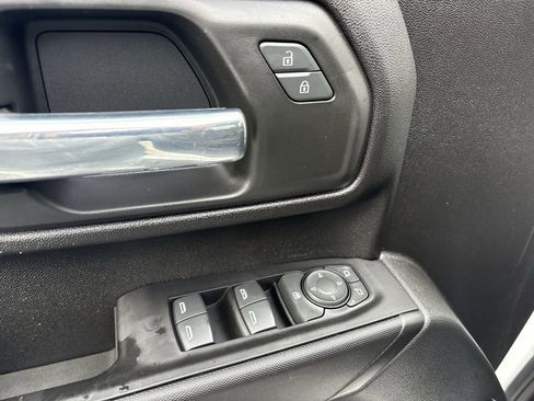 Certified 2023 Chevrolet Silverado 2500 Custom w/ Custom Value Package image 24