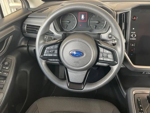 Used 2024 Subaru Crosstrek 2.0i Premium AWD/4WD image 16