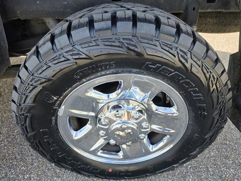 Used 2019 RAM 2500 Big Horn image 11