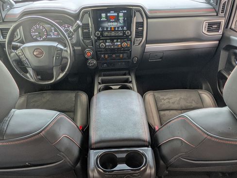 Used 2024 Nissan Titan PRO-4X AWD/4WD image 22
