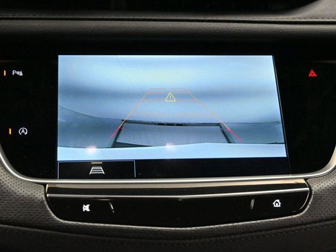 Certified 2025 Cadillac XT5 Premium Luxury image 25