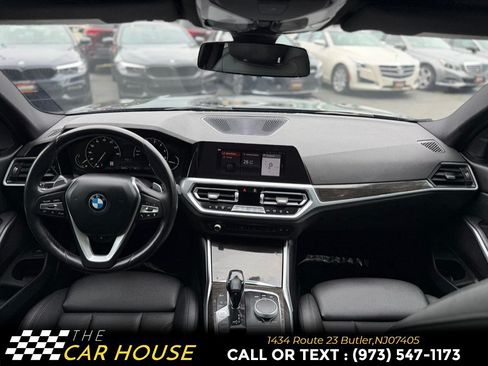 Used 2020 BMW 330i xDrive Sedan w/ Driving Assistance Package AWD/4WD image 24