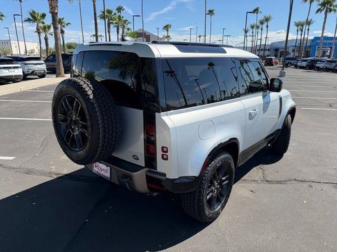 Used 2022 Land Rover Defender 90 X-Dynamic S AWD/4WD image 19