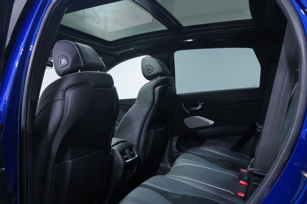 Used 2019 Acura RDX w/ Advance Package FWD image 12