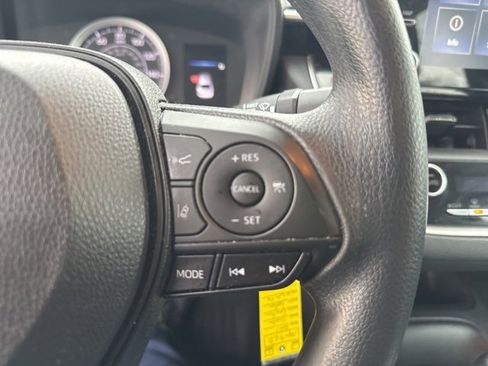 Used 2021 Toyota Corolla LE w/ Carpet Mat Package (TMS) image 10