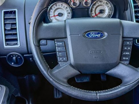 Used 2008 Ford Edge SEL image 29