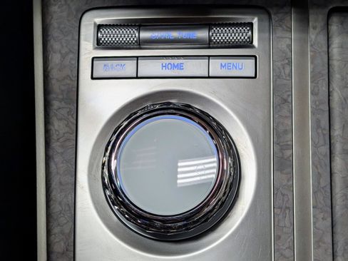 Used 2024 Genesis G80 image 27