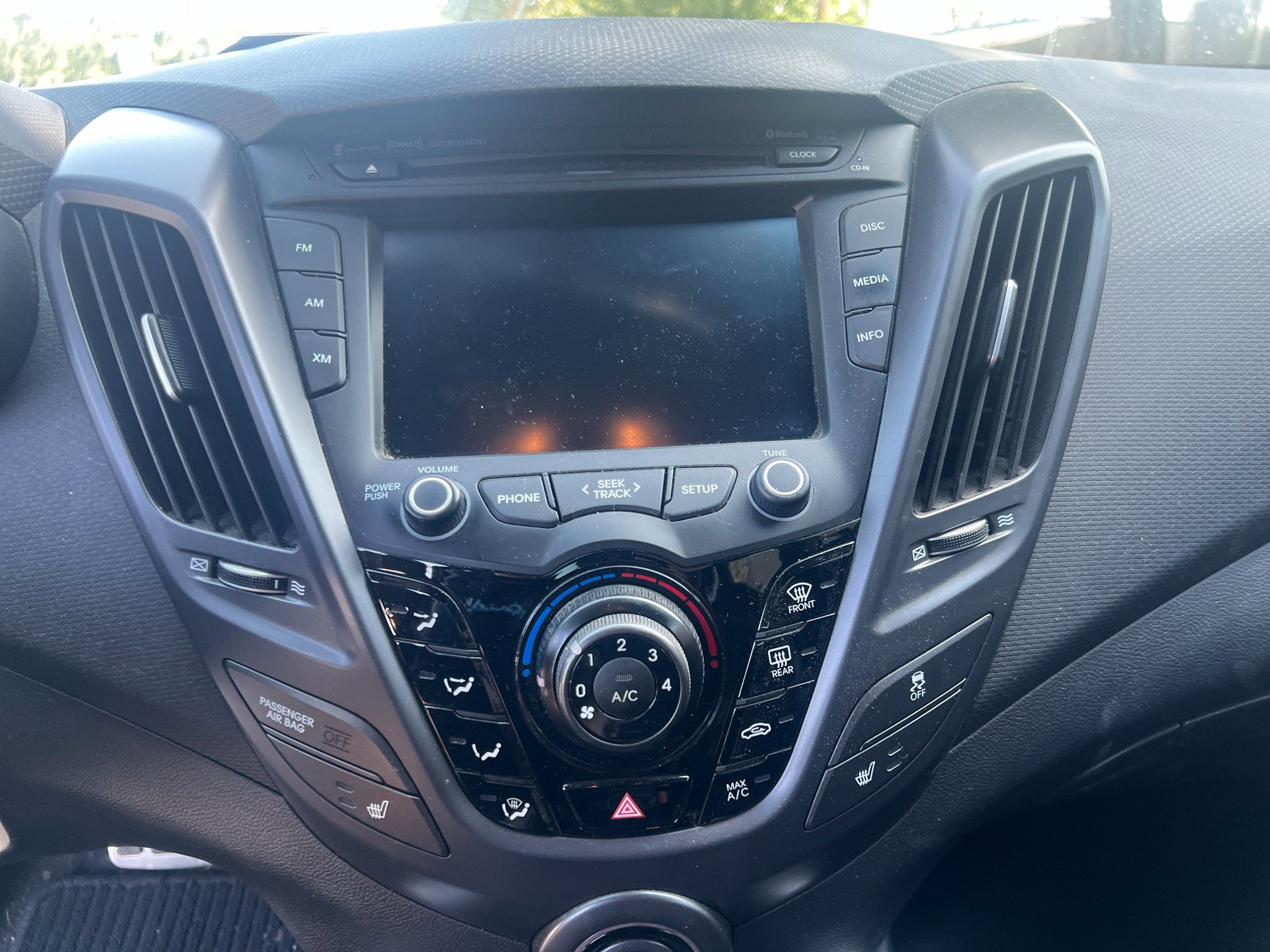 Used 2016 Hyundai Veloster Turbo FWD image 15