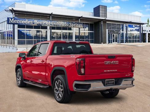 Used 2024 GMC Sierra 1500 SLE AWD/4WD image 7