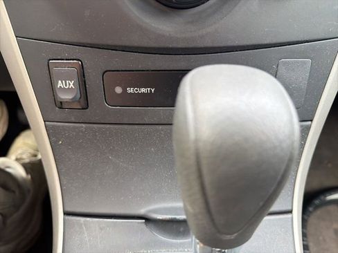 Used 2009 Toyota Corolla LE image 23