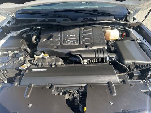 Used 2024 INFINITI QX80 Luxe image 39