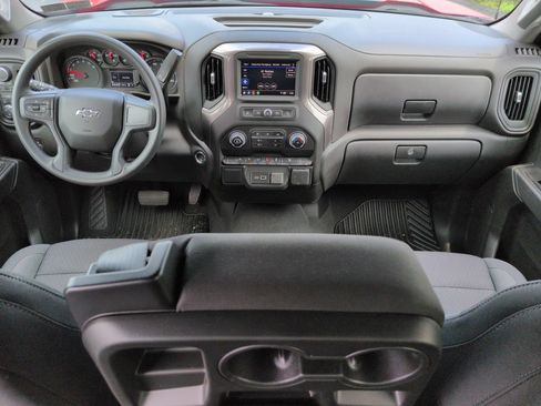 Used 2025 Chevrolet Silverado 1500 Custom Trail Boss AWD/4WD image 20
