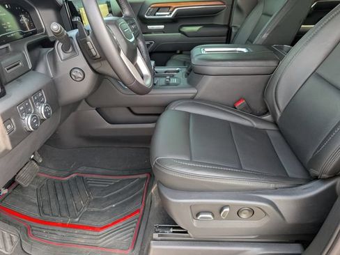 Used 2022 GMC Sierra 1500 Denali AWD/4WD image 14
