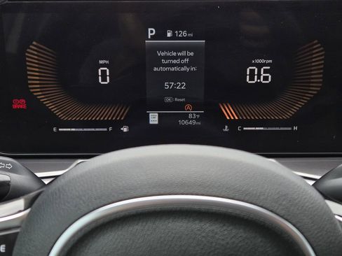 Certified 2025 Kia Sorento S FWD image 6