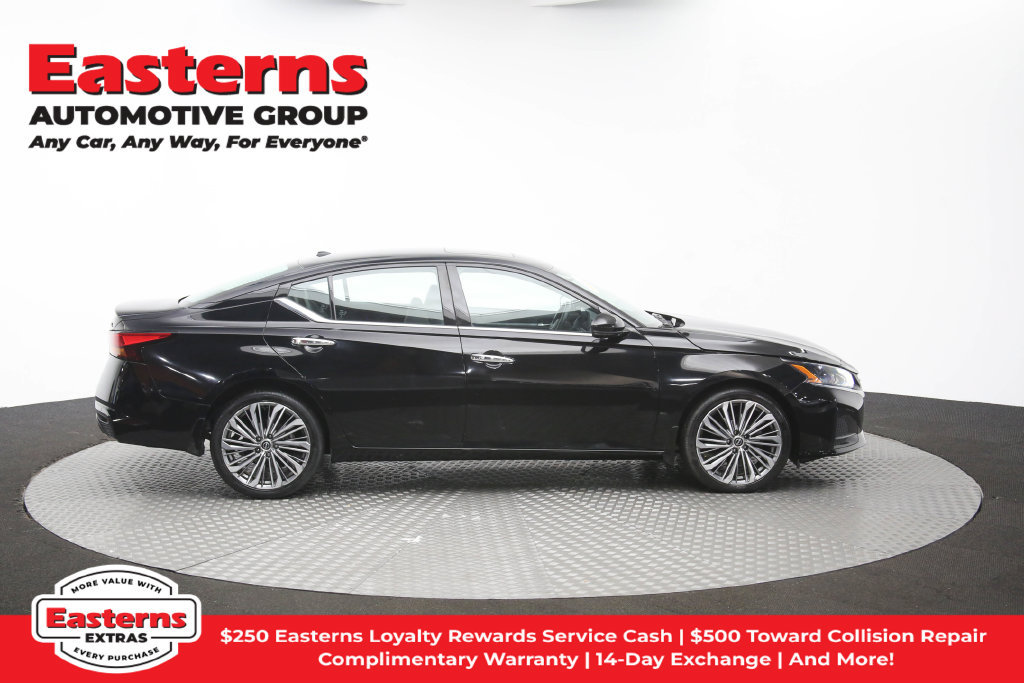 Used 2023 Nissan Altima 2.5 SL AWD/4WD image 47