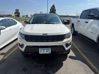 Used 2018 Jeep Compass Trailhawk w/ Leather Interior Group AWD/4WD video 2
