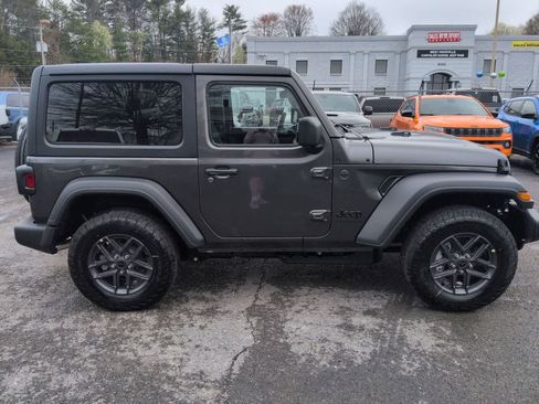 New 2026 Jeep Wrangler Sport AWD/4WD image 9