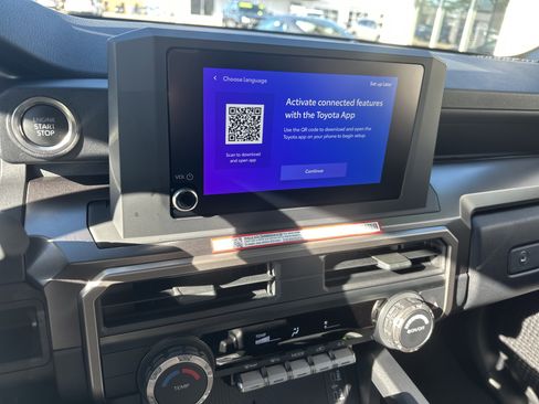 Used 2026 Toyota 4Runner SR5 image 17