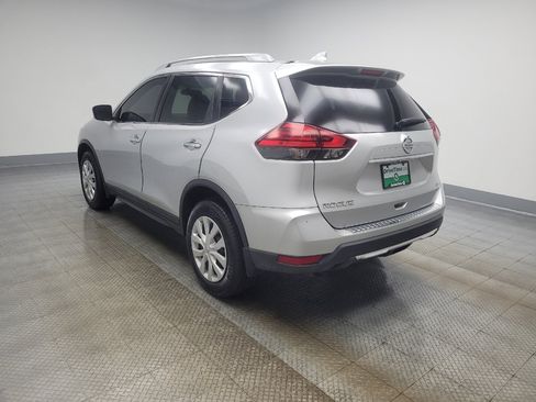 Used 2017 Nissan Rogue S w/ S Appearance Package AWD/4WD image 3