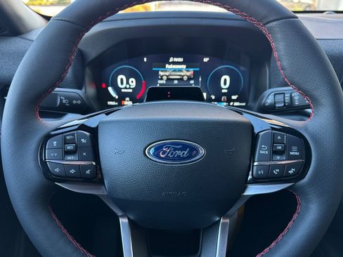 New 2026 Ford Explorer ST-Line w/ ST-Line Street Pack AWD/4WD image 27