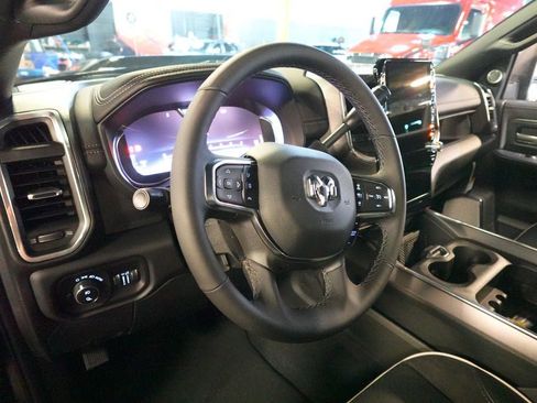 New 2026 RAM 2500 Laramie AWD/4WD image 24