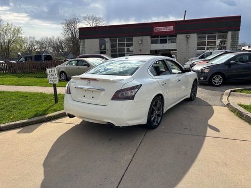 Used 2012 Nissan Maxima 3.5 SV w/ Sport Pkg image 17
