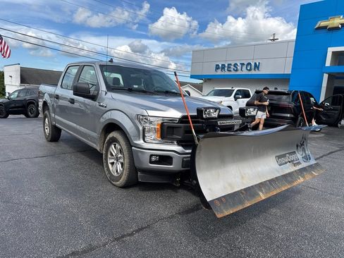 Used 2020 Ford F150 XL w/ Equipment Group 101A Mid AWD/4WD image 3