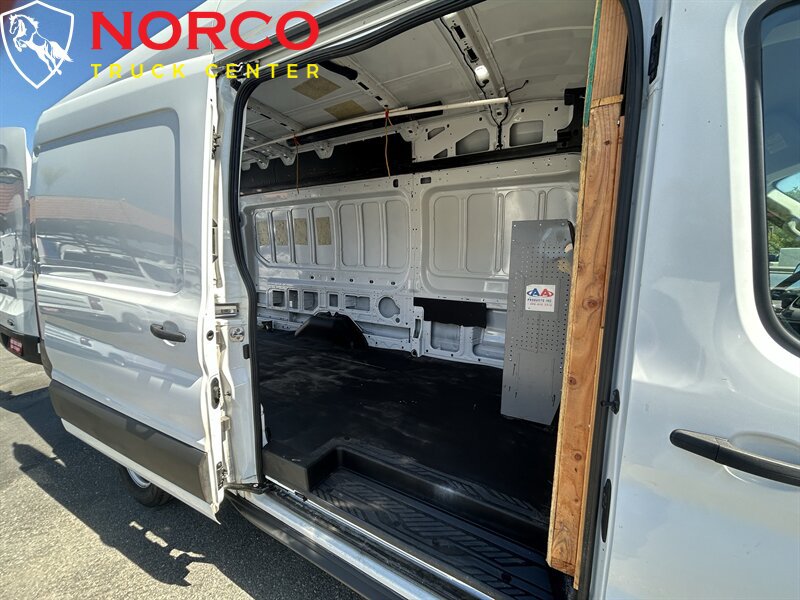 Used 2023 Ford Transit 250 148 High Roof Extended w/ Load Area Protection Package RWD image 10