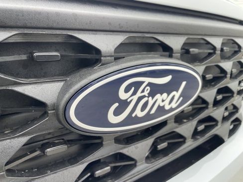 New 2026 Ford Maverick XLT image 25