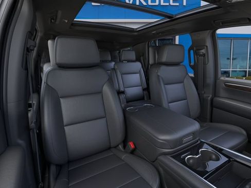 New 2026 Chevrolet Tahoe Z71 w/ Z71 Off-Road Package AWD/4WD image 16